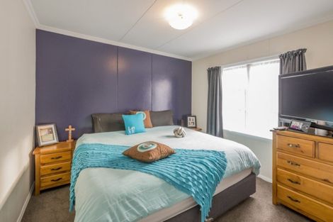 Photo of property in 175 Queen Street West, Levin, 5510