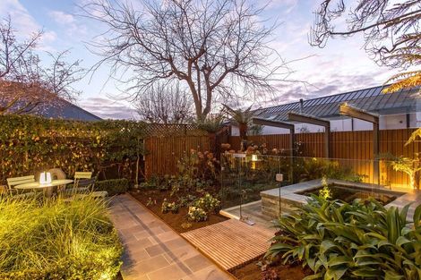 Photo of property in 93 Merivale Lane, Merivale, Christchurch, 8014