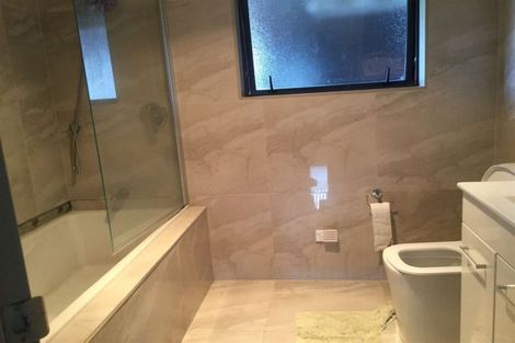 Photo of property in 23a Kelman Road, Kelston, Auckland, 0602