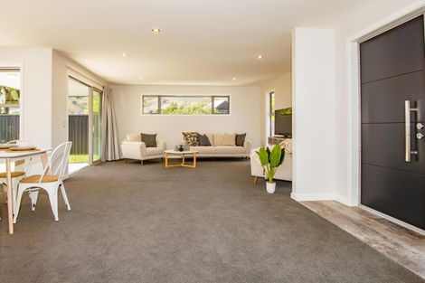 Photo of property in 51 Molyneux Avenue, Cromwell, 9310