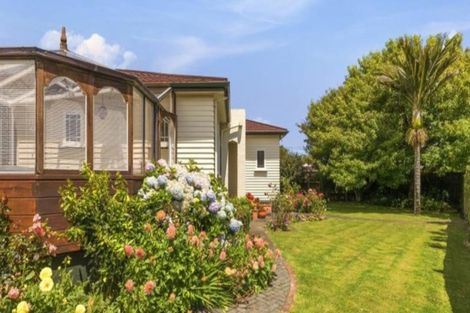 Photo of property in 2 Mahoe Street, Hutt Central, Lower Hutt, 5010