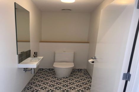 Photo of property in 11 Kapokapowai Street, Raglan, 3225