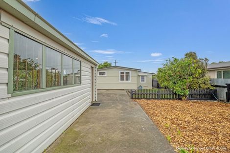 Photo of property in 45 Bamber Street, Castlecliff, Wanganui, 4501