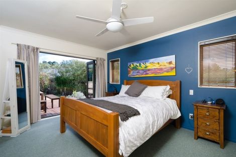 Photo of property in 36 Solan Drive, Waimauku, 0812