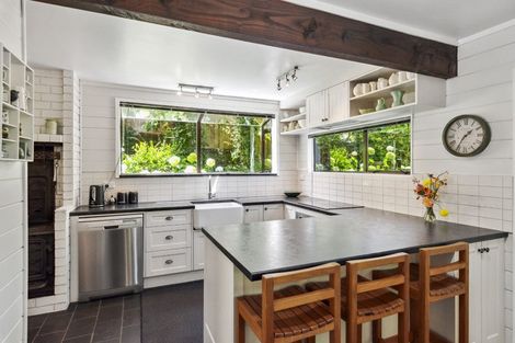 Photo of property in 25 Ratanui Road, Paraparaumu, 5032