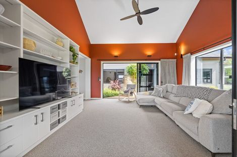 Photo of property in 67 Lomond Grove, Acacia Bay, Taupo, 3385