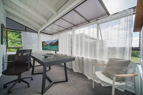 Photo of property in 11 Dunolly Place, Pukekohe, 2120