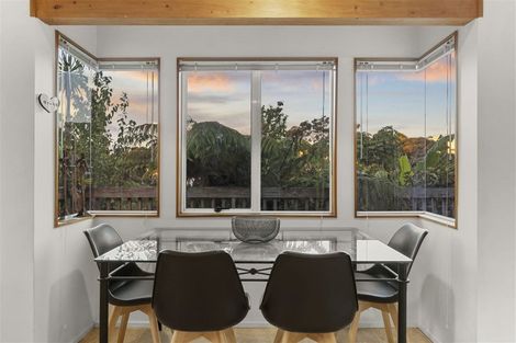 Photo of property in 1/51 Aeroview Drive, Beach Haven, Auckland, 0626