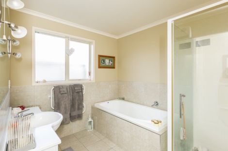 Photo of property in 5 Pacific Avenue, Poraiti, Napier, 4112