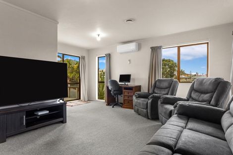 Photo of property in 34 Fishermans Drive, Coastlands, Whakatane, 3120