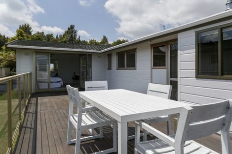 Photo of property in 58 Chesham Avenue, Waipahihi, Taupo, 3330