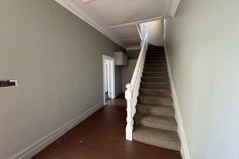 Photo of property in 1/18 Clifton Terrace, Kelburn, Wellington, 6012