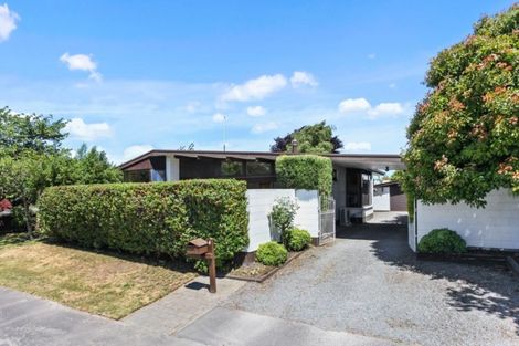 Photo of property in 4 Gloaming Place, Sockburn, Christchurch, 8042