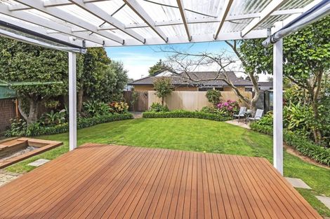 Photo of property in 1/48 Halsey Road, Manurewa, Auckland, 2102