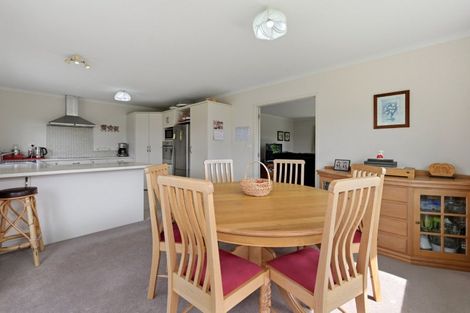 Photo of property in 15 Teal Place, Pyes Pa, Tauranga, 3112
