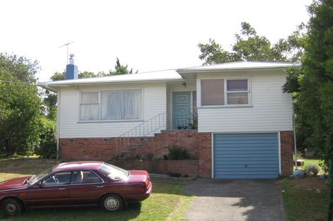 Photo of property in 62 Fairclough Road, Beach Haven, Auckland, 0626