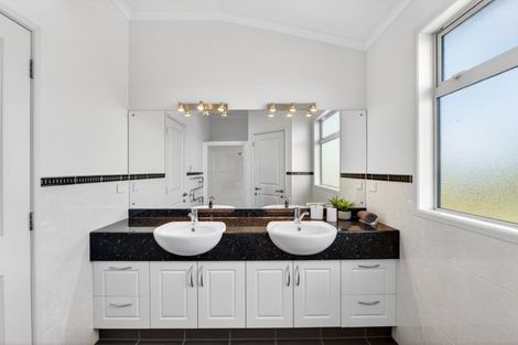 Photo of property in 22a White Street, Taradale, Napier, 4112