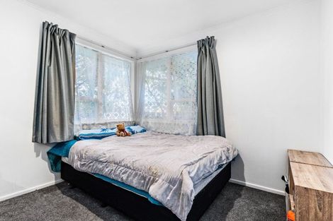 Photo of property in 11 Eastburn Street, Papakura, 2110