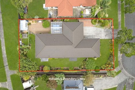 Photo of property in 11 Jessika Place, Conifer Grove, Takanini, 2112