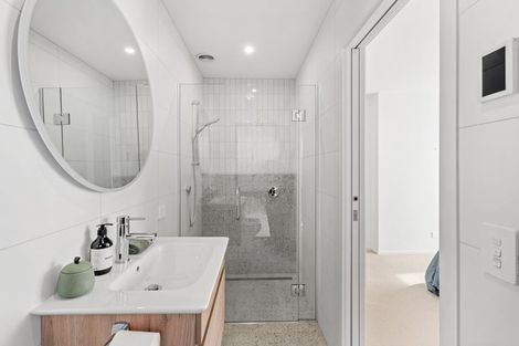 Photo of property in 53 Longview Drive, Lake Hawea, 9382