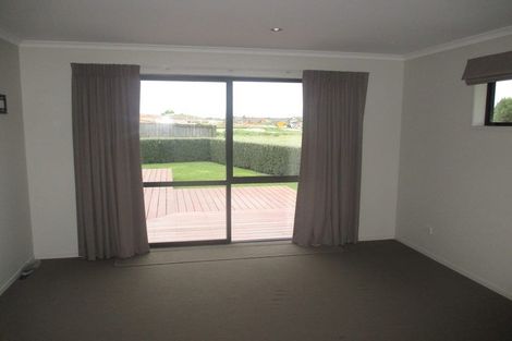 Photo of property in 16 Tennille Street, Flagstaff, Hamilton, 3210