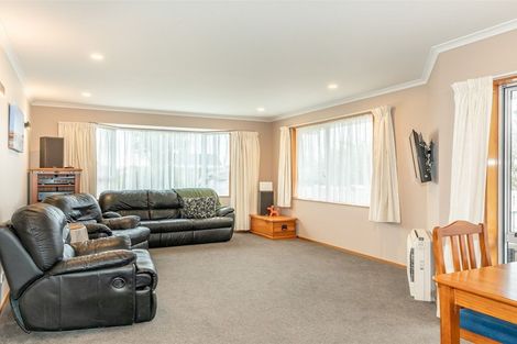 Photo of property in 14 Gladstone Street, Westport, 7825