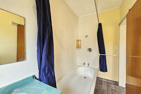 Photo of property in 15 Main Road, Whataroa, 7886