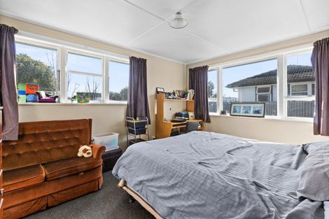 Photo of property in 31 Cottrell Crescent, Onekawa, Napier, 4110