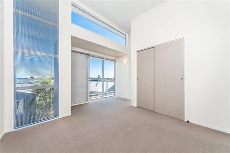 Photo of property in 35m Garnet Road, Westmere, Auckland, 1022