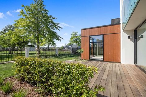 Photo of property in 10 Saint James Place, Rangiora, 7400