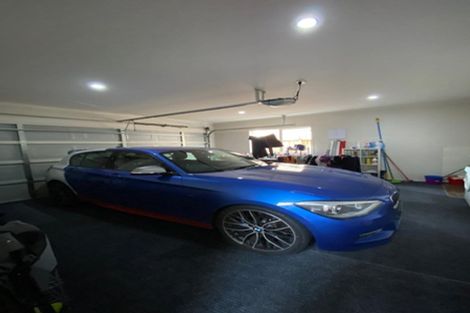 Photo of property in 22 Carlos Drive, Flat Bush, Auckland, 2016