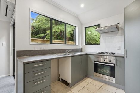 Photo of property in 41 Futuna Close, Karori, Wellington, 6012