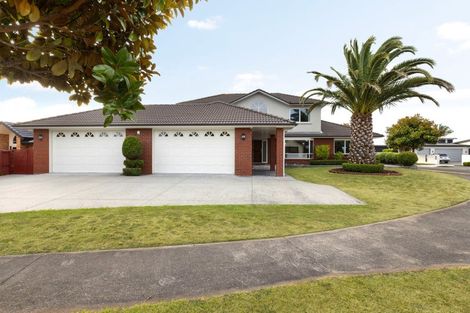Photo of property in 28 The Esplanade, Huntington, Hamilton, 3210