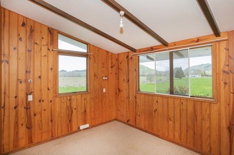 Photo of property in 46 Bridge Road, Te Karaka, 4094