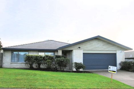 Photo of property in 2 Princeton Parade, Albany, Auckland, 0632