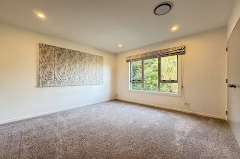 Photo of property in 165 Townsend Road, Miramar, Wellington, 6022