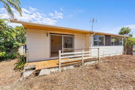 Photo of property in 17 Carlton Terrace, Westown, New Plymouth, 4310