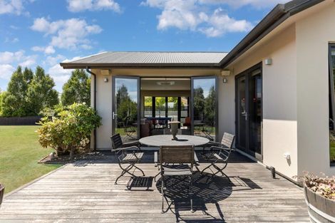 Photo of property in 38 Rere Road, Lake Hayes, Queenstown, 9304