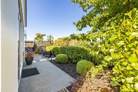 Photo of property in 27 Bellbird Lane, Marshland, Christchurch, 8083