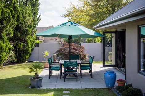 Photo of property in 2 Woburn Court, Rototuna North, Hamilton, 3210