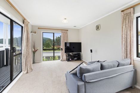 Photo of property in 129 Jamaica Drive, Grenada North, Wellington, 5028