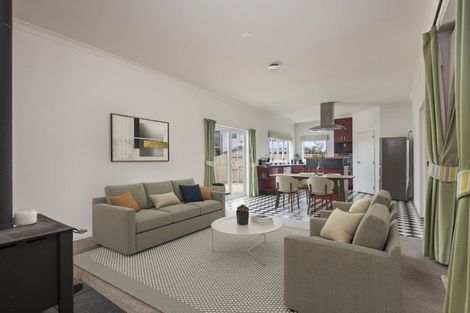 Photo of property in 71 Cashmere Drive, Fitzherbert, Palmerston North, 4410