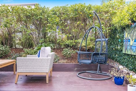 Photo of property in 19 Karauria Lane, Orewa, 0931