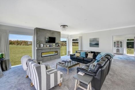 Photo of property in 73 Blackhead Road, Blackhead, Dunedin, 9076