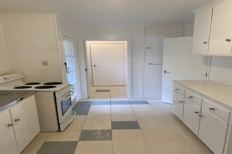 Photo of property in 37 Linwood Avenue, Forrest Hill, Auckland, 0620