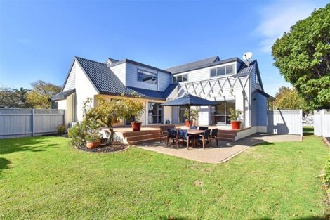 Photo of property in 29 Lemonwood Place, The Gardens, Auckland, 2105