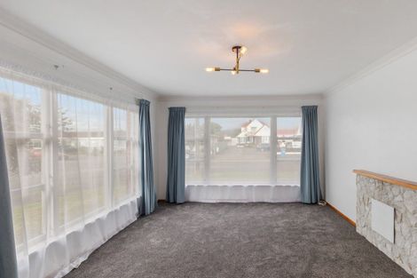 Photo of property in 57 Weraroa Road, Levin, 5510
