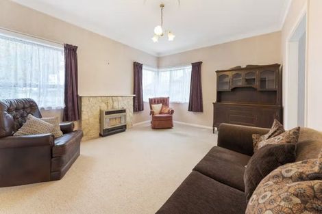 Photo of property in 122 Winchester Street, Levin, 5510