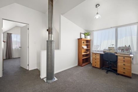 Photo of property in 51 Kiddle Drive, Hilltop, Taupo, 3330