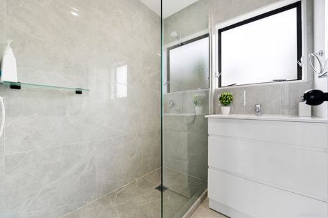 Photo of property in 3/42 Vine Street, Mangere East, Auckland, 2024